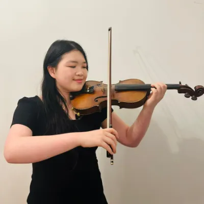 Ms Jessie, Violin Instructor at Horizon Music Academy